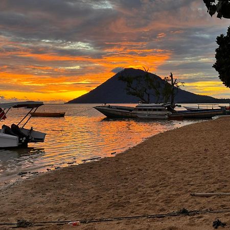 Bunaken Guesthouse Экстерьер фото