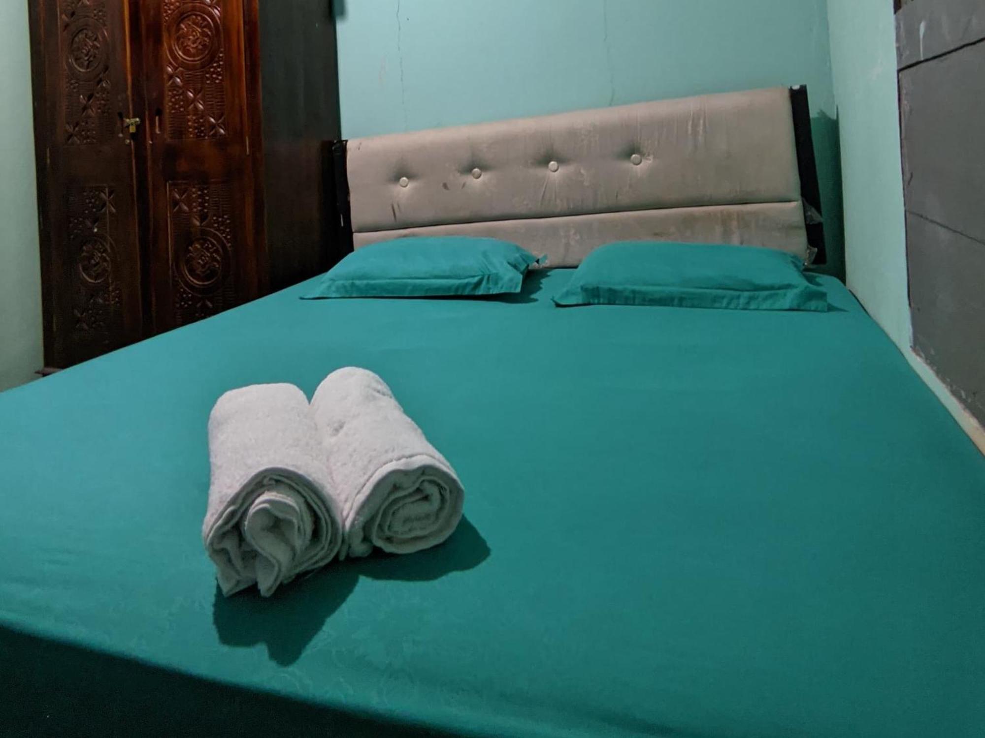 Bunaken Guesthouse Номер фото